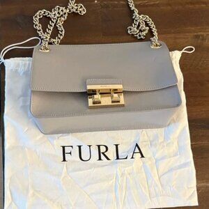 Furla light grey purse from Italy, Perfect condition